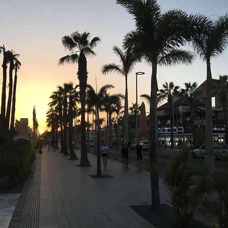 شقة Stunning Sea View Tenerife Royal Gardens Resort!