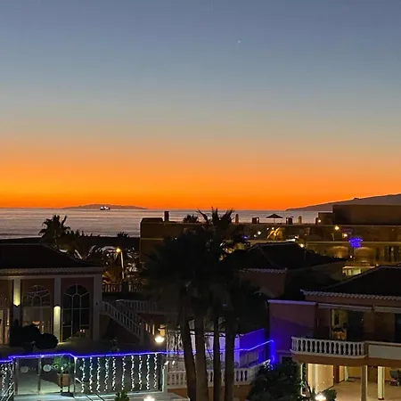 شقة Stunning Sea View Tenerife Royal Gardens Resort!